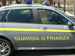 Risultava povero, invece concedeva ingenti prestiti nel salernitano