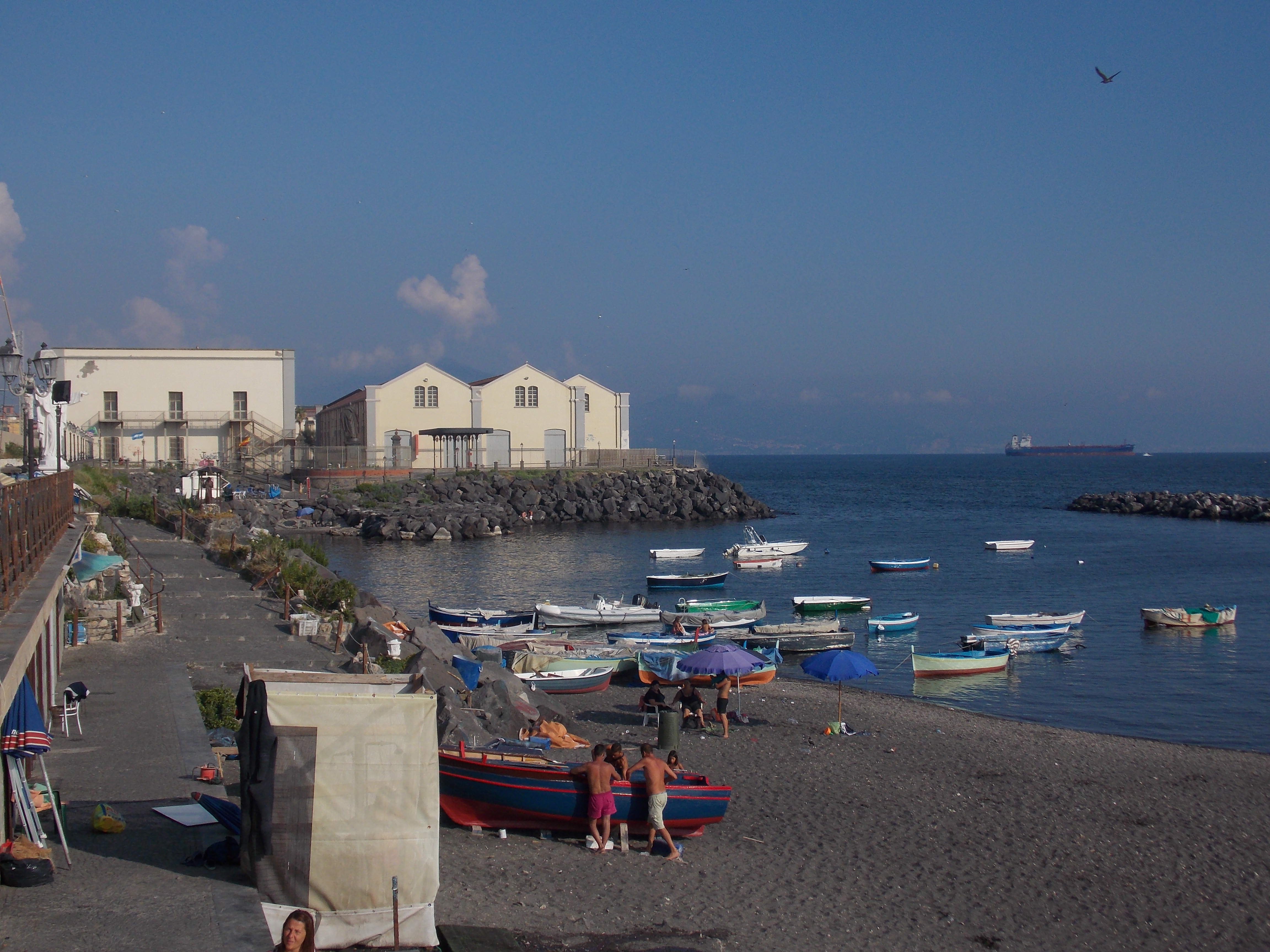 San Giovanni a Teduccio: nuovo lungomare, ma a chi importa?