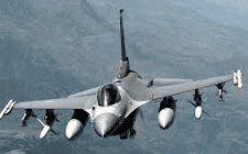 F16 in volo ad Aviano: la gente preoccupata per la guerra di Siria