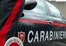 Silvi: aggressione e sequestro di una ventisette in appartamento