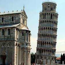 Pisa. All'ombra della torre pendente giovani pagati 3 euro l'ora