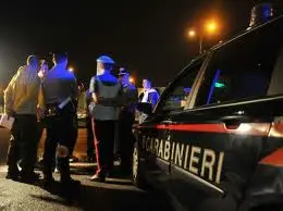 Napoli, agguato nella notte: ucciso 22enne