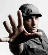 Il grande rap di dj Jad sbarca al Dadada Beach Village