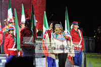 Lunghi applausi ed ovazione finale per Enrico Brignano nel "Il Meglio D'Italia"