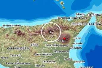 Due scosse di terremoto scuotono Messina. Paura ma niente danni