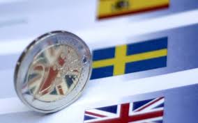 Europa, ripresa «a portata di mano»: +0,3% Pil secondo trimestre 2013. Spread ancora in calo