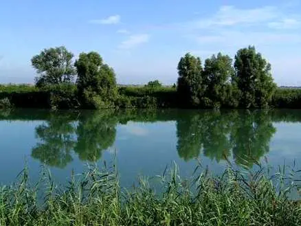 Scomparsi tre ragazzi nel fiume Adige