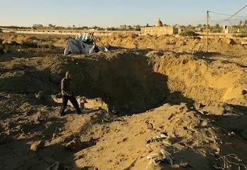 Gaza, soldati israeliani freddano palestinese disarmato