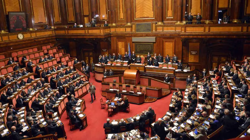 Dl Fare: per l'accesso ai concorsi magistrati altra battuta d'arresto per il governo al Senato