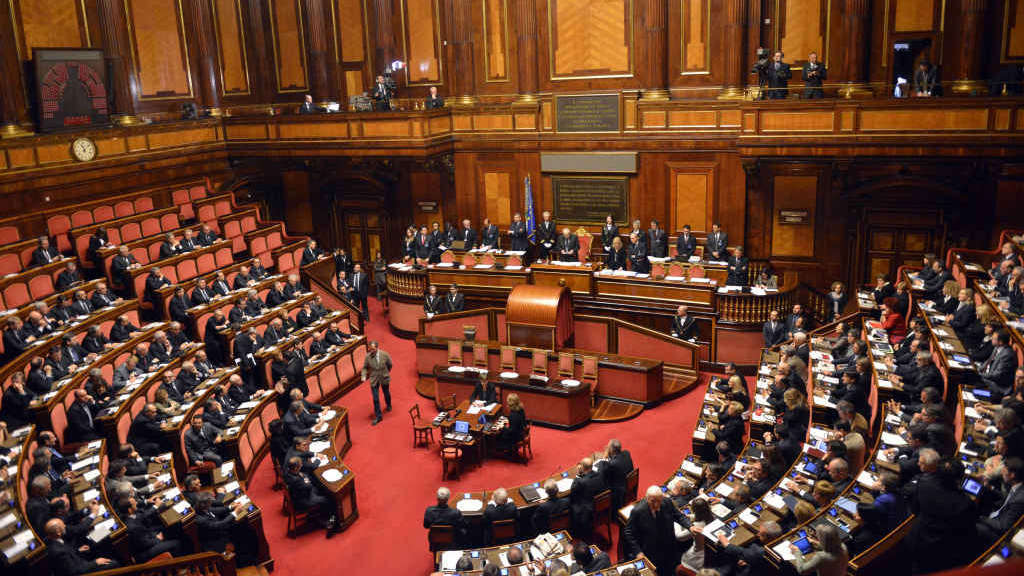 Dl Fare: per l'accesso ai concorsi magistrati altra battuta d'arresto per il governo al Senato