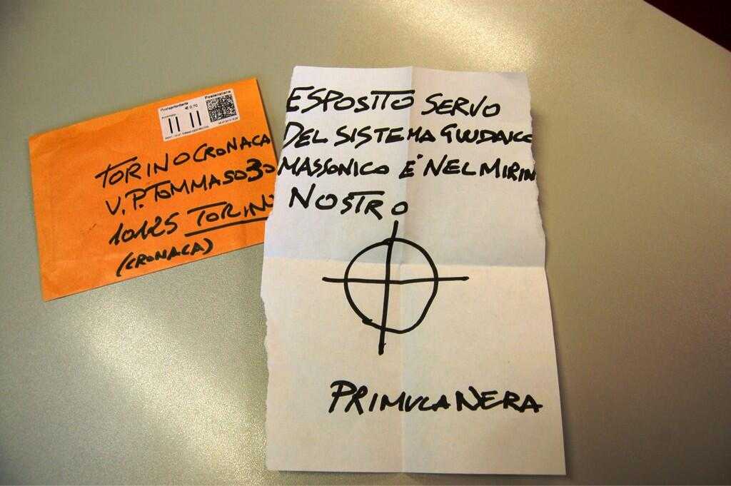 Torino: l'estrema destra minaccia il senatore Esposito