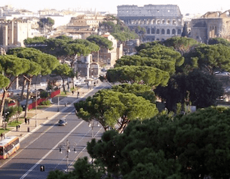 Roma, Fori Imperiali, al via la pedonalizzazione