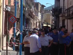 Pregiudicato ucciso sul sagrato di una chiesa