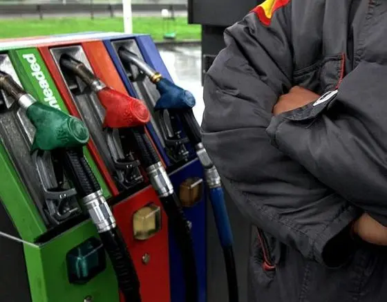 Stop sciopero benzinai: domani impianti aperti