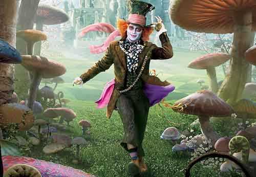 Johnny Depp, "matta" idea: di nuovo cappellaio a Wonderland?