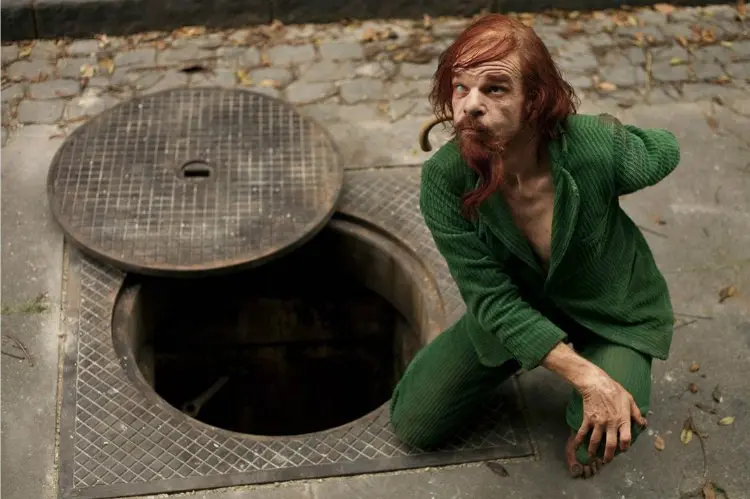 "Holy Motors" di Leos Carax, la limousine dell'attore