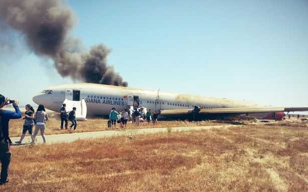 San Francisco, Boeing 777 si schianta all'atterraggio: 2 morti e 182 feriti