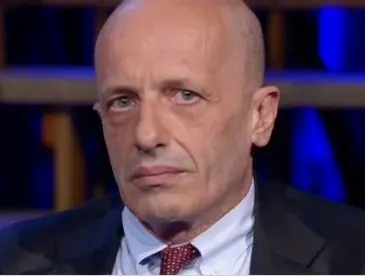 Le ultime follie del giornalismo, i falsi reportage di Repubblica e il voulgar-journalism di Libero