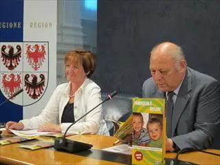 Consiglio regionale: approvata la legge di potenziamento del "Pacchetto Famiglia della Regione"