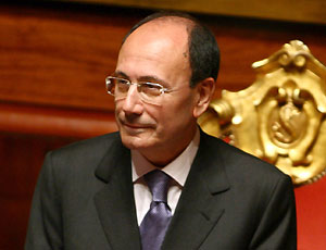 Proseguono le indagini per mafia sul senatore Schifani