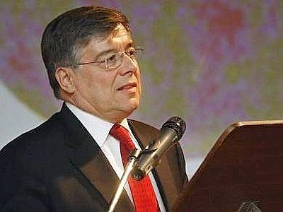 Crisi, Zanonato: «Siamo al punto di non ritorno» e rilancia congelamento Iva al 22%