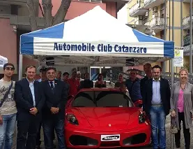 Il fascino  delle  Ferrari  nella  provincia di Catanzaro