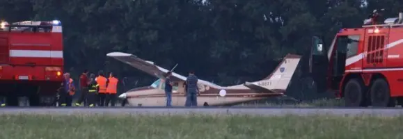 Paura a Linate: aereo si spezza in fase di atterraggio