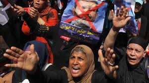 L'Egitto si ribella. L'ultimatum: «Morsi si dimetta o sarà disobbedienza»
