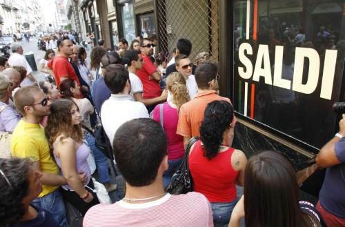 Shopping partenopeo: saldi anticipati al 2 luglio