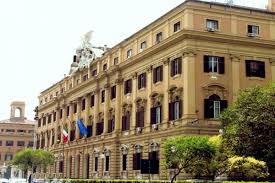 Derivati, per il Financial Times: l'Italia rischia un buco di 8 miliardi di euro