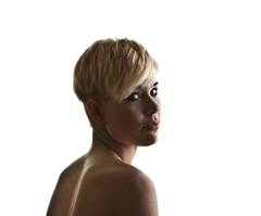 La pianista Giulia Mazzoni per la prima volta live il 27 luglio a Livorno