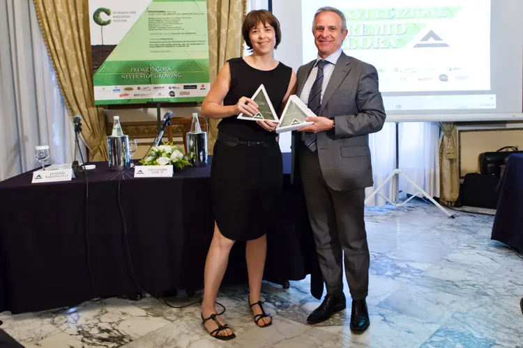CERAMICS OF ITALY vince il Premio Agorà Argento Nazionale
