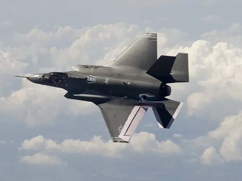 Gli F35 spaccano il Pd