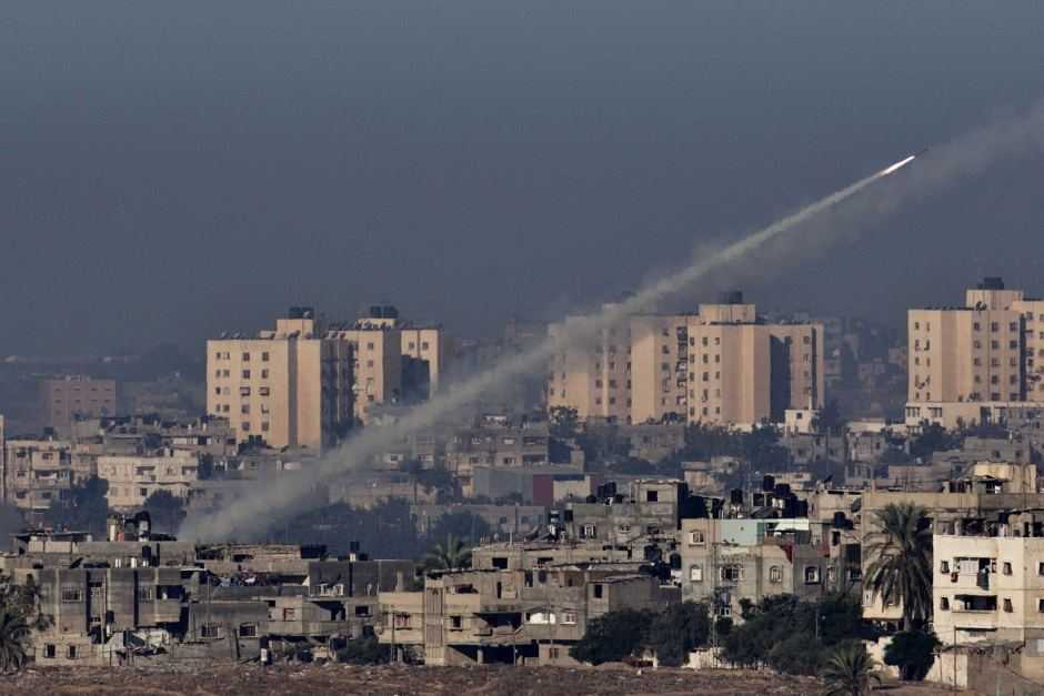Israele bombarda la Striscia di Gaza, cresce la tensione