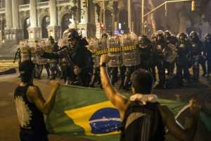 Aumentano i disordini popolari in Brasile. A rischio la Confederations Cup