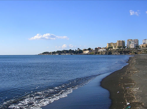 Torre Annunziata: il mare torna balneabile dopo 40 anni