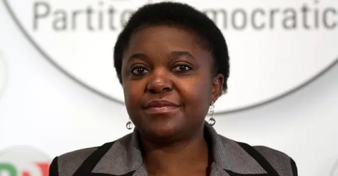 Ancora insulti al ministro Kyenge: "ebete" è il commento della sezione di Legnago della Lega