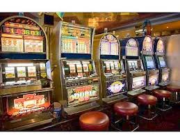 Sale giochi, sul piede di guerra i consigli di Zona di Milano: «Non le vogliamo»