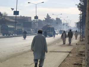 Pakistan: bomba uccide 12 studentesse