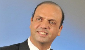 Alfano: "Aboliremo l'Imu"
