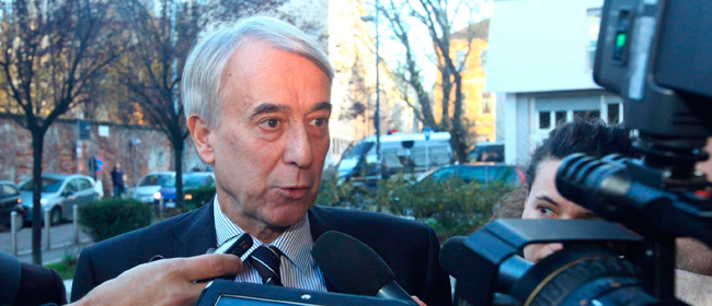 Pisapia: «Amo il gelato alla follia. Errore di interpretazione della delibera»