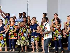 Fondazione Ambrosoli: "Voci per Kalongo" con il coro Elikya in concerto a Sondrio