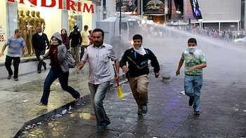Ankara, rotta la tregua, scontri nella notte