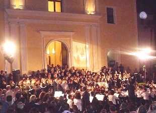 I Cori Polifonici di Lamezia Terme uniti nella fede e nel canto per la festa di Sant' Antonio