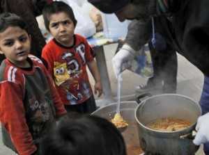 Grecia: cresce la povertà. Sempre più bambini soffrono la fame.