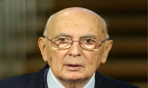 Napolitano: "L'Italia sia davvero fondata sul lavoro"