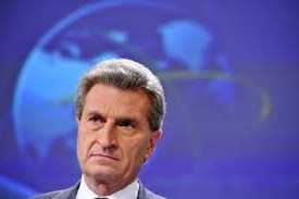 Italia ingovernabile come Bulgaria e Romania; lo sfogo di Oettinger che fa discutere l'Europa