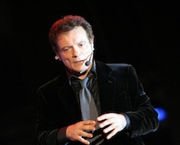 False dichiarazioni dei redditi, indagato il cantante Ranieri