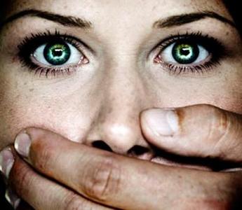 Violenza sulle donne : due nuovi casi in provincia di Salerno