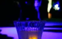 "Cheers" i cubetti che ti evitano la sbornia